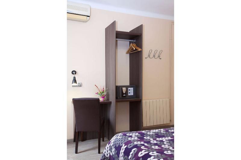 Hostal ברצלונה מראה חיצוני תמונה
